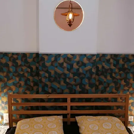 Maison 3 Chambres+centre Ville+terrase Holiday home Arles